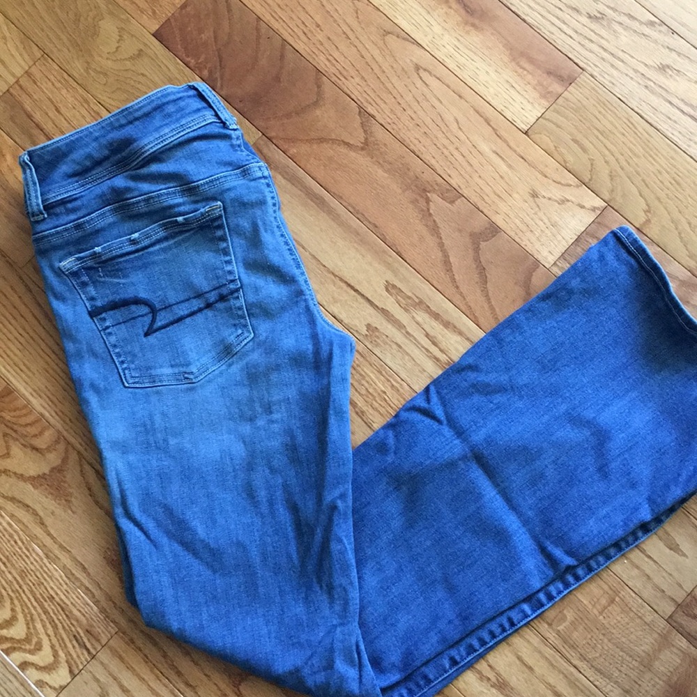American eagle jeans.